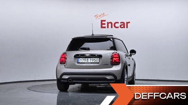 Mini COOPER Classic Plus Launch Pack Third Generation купить на сайте DeffCars