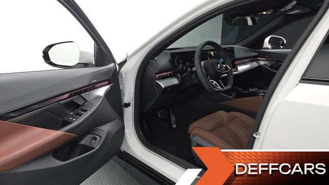 BMW 5-SERIES 530i xDrive M Sport купить на сайте DeffCars