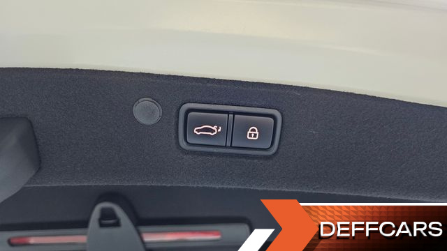 Hyundai GRANDEUR 2.5 Le Blanc купить на сайте DeffCars