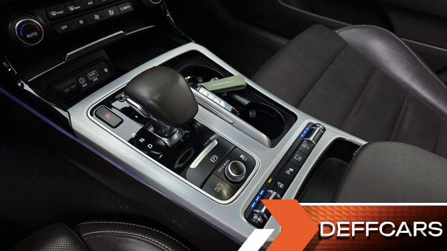 Kia STINGER 3.3 Turbo AWD GT купить на сайте DeffCars