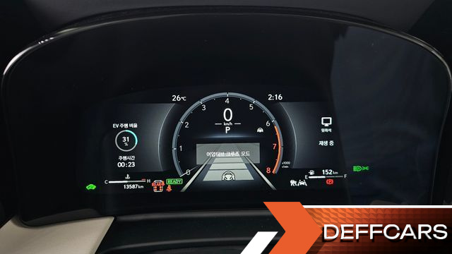Lexus LM 500h Executive купить на сайте DeffCars
