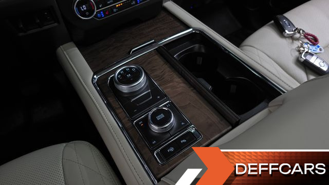 Ford EXPEDITION Platinum 4WD 8Seater купить на сайте DeffCars