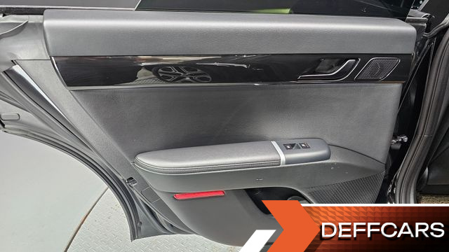 Hyundai GRANDEUR 3,5 Gasoline 4WD Exclusive купить на сайте DeffCars