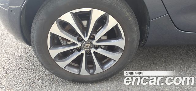 Renault-KoreaSamsung ZOE Intens Eco купить на сайте DeffCars