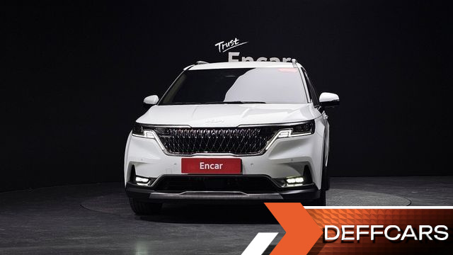 Kia CARNIVAL Gasoline 7-Seater Signature купить на сайте DeffCars