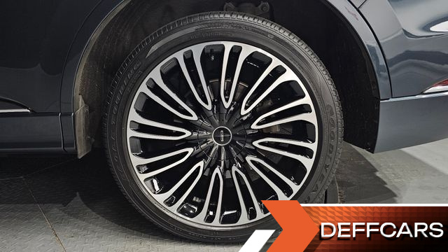 Lincoln AVIATOR 3.0 Black Label AWD купить на сайте DeffCars