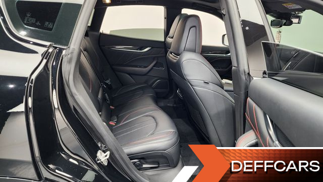 Maserati LEVANTE 3.0 AWD GranLusso купить на сайте DeffCars