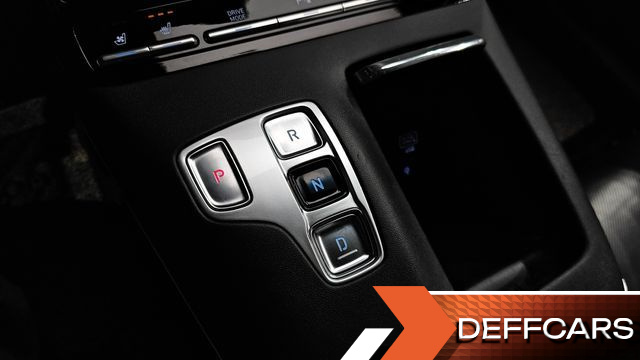 Hyundai GRANDEUR 3.3 Premium Choice купить на сайте DeffCars