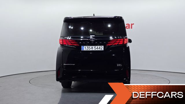 Toyota ALPHARD 2.5 HEV Executive AWD купить на сайте DeffCars