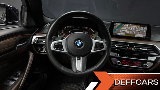 BMW 5-SERIES 520d M Sport Package Plus купить на сайте DeffCars