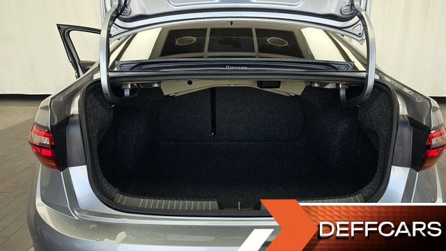 Volkswagen JETTA 1.5 TSI Prestige купить на сайте DeffCars