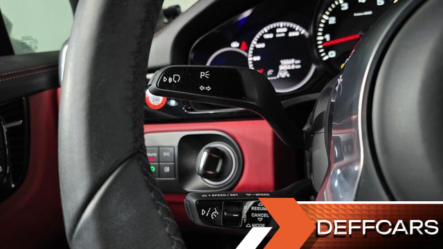Porsche CAYENNE 3.0 купить на сайте DeffCars