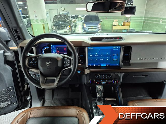 Ford BRONCO 2.7 Outer Banks купить на сайте DeffCars