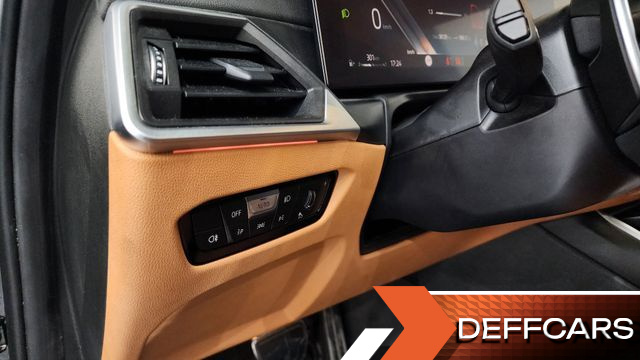 BMW 3-SERIES 320i M Sport купить на сайте DeffCars
