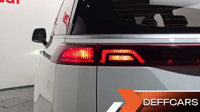 Kia CARNIVAL Diesel 11-Seater Prestige купить на сайте DeffCars
