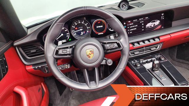 Porsche 911 Carrera GTS Cabriolet купить на сайте DeffCars