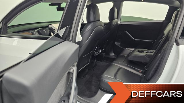 Tesla MODEL Y Long Range AWD купить на сайте DeffCars