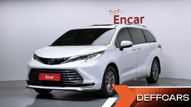 Toyota SIENNA 2.5 Hybrid AWD купить на сайте DeffCars