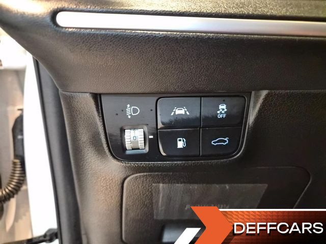 Hyundai GRANDEUR 2.5 Premium Choice купить на сайте DeffCars