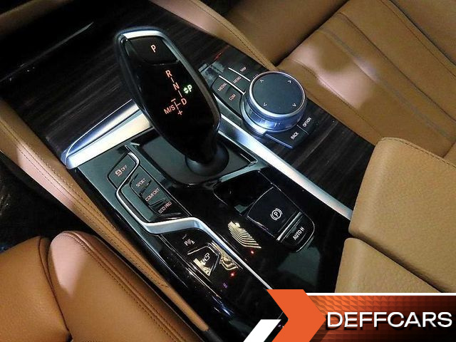 BMW 5-SERIES 520i M Sport купить на сайте DeffCars