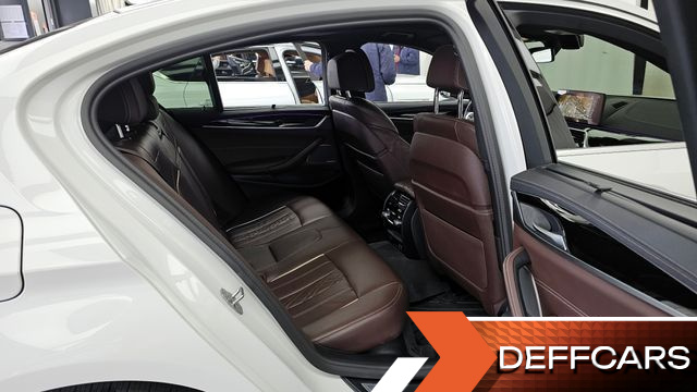 BMW 5-SERIES 530i xDrive M Sport Package купить на сайте DeffCars