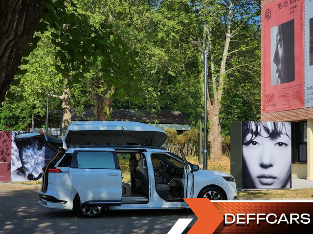 Kia CARNIVAL Gasoline 9-Seater Signature купить на сайте DeffCars