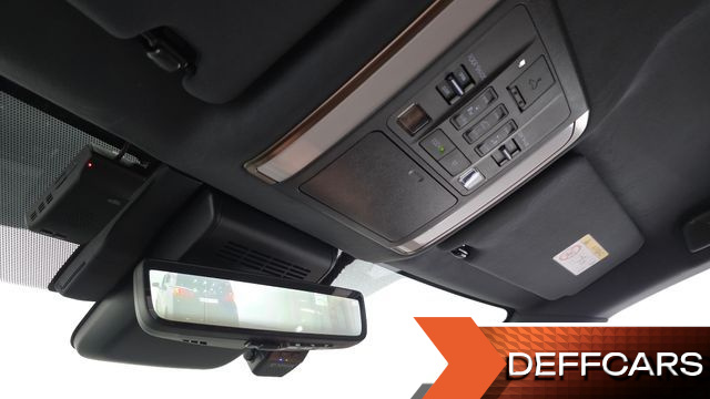 Toyota ALPHARD 2.5 HEV Executive AWD купить на сайте DeffCars