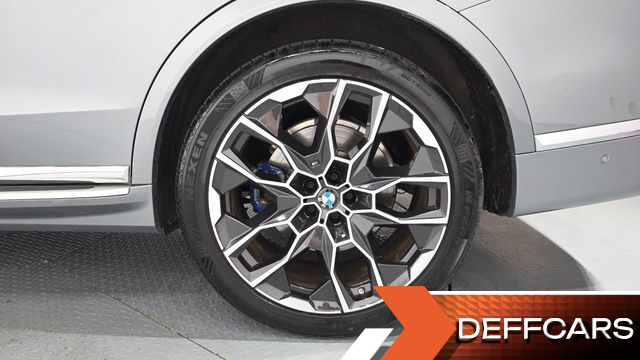BMW X7 xDrive 40i M Sport 6STR купить на сайте DeffCars