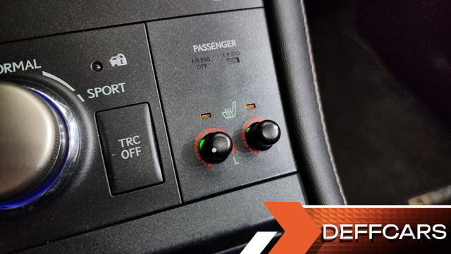 Lexus CT200H 1.8 Supreme ZWA10 купить на сайте DeffCars