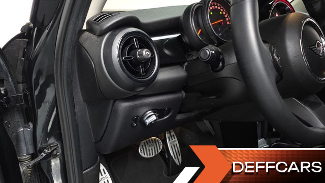 Mini COOPER 5Door Classic Third Generation купить на сайте DeffCars