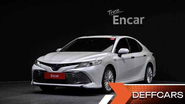 Toyota CAMRY 2.5 XLE Hybrid купить на сайте DeffCars