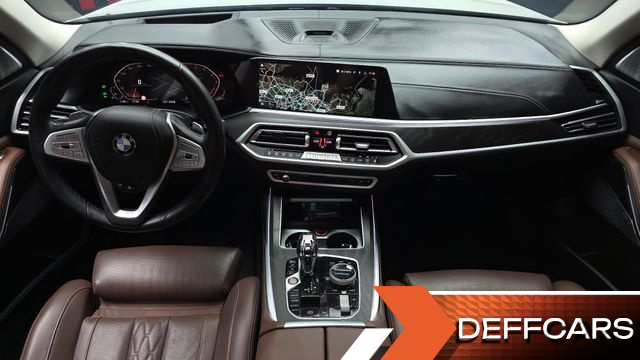 BMW X7 xDrive 40i Design Pure Excellence 7-Seater купить на сайте DeffCars