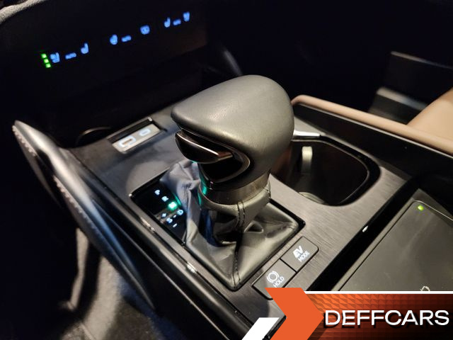 Lexus ES Executive купить на сайте DeffCars