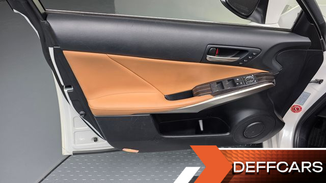 Lexus IS Supreme купить на сайте DeffCars