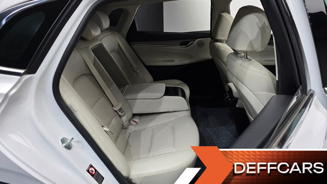 Hyundai GRANDEUR Le Blanc купить на сайте DeffCars