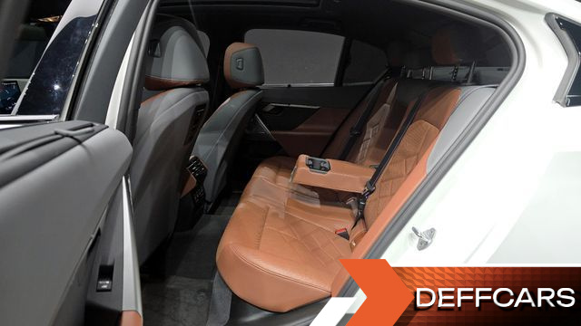 BMW 5-SERIES 530i xDrive M Sport Pro Special Edition купить на сайте DeffCars