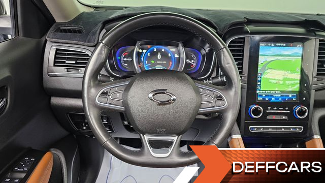 Renault-KoreaSamsung QM6 2.0 LPe RE Signature 2WD купить на сайте DeffCars