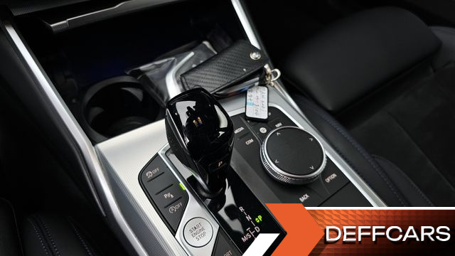 BMW 3-SERIES 320i M Sport купить на сайте DeffCars