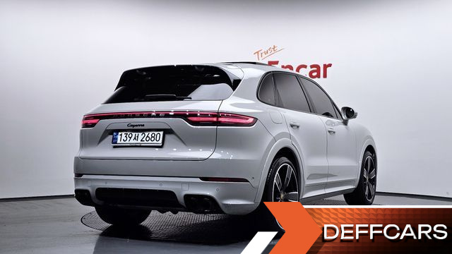 Porsche CAYENNE 3.0 PLATINUM EDITION купить на сайте DeffCars