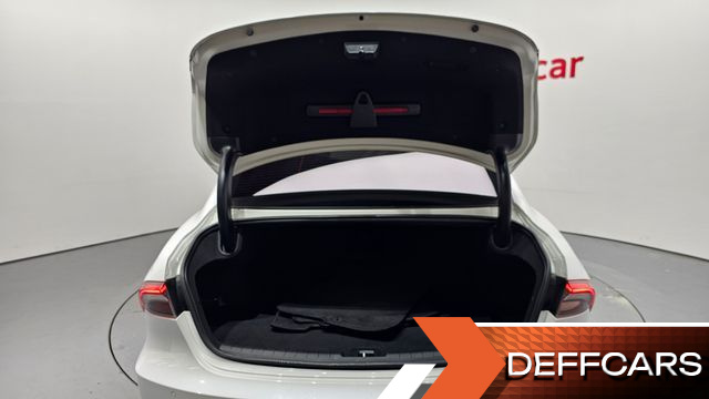 Hyundai GRANDEUR 3.0 LPi Premium купить на сайте DeffCars