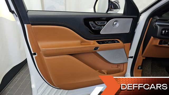 Lincoln AVIATOR 3.0 Black Label AWD купить на сайте DeffCars
