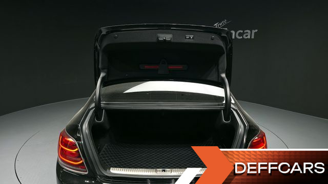Kia K9 3.8 GDI AWD Grand Platinum купить на сайте DeffCars