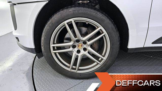 Porsche MACAN 2.0 95B купить на сайте DeffCars