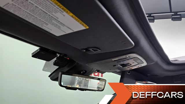 Toyota SIENNA 2.5 Hybrid AWD купить на сайте DeffCars