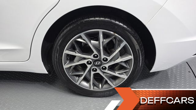 Hyundai AVANTE 1.6 Style купить на сайте DeffCars