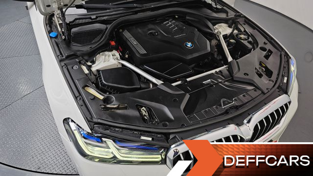 BMW 5-SERIES 530i xDrive M Sport Package купить на сайте DeffCars