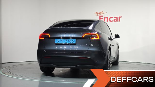 Tesla MODEL Y Long Range AWD купить на сайте DeffCars