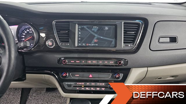 Kia CARNIVAL Gasoline 7-Seater Limousine President купить на сайте DeffCars