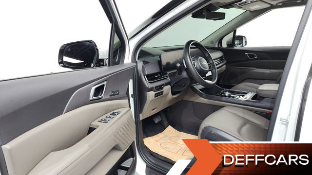 Kia CARNIVAL 9-Seater Noblesse купить на сайте DeffCars