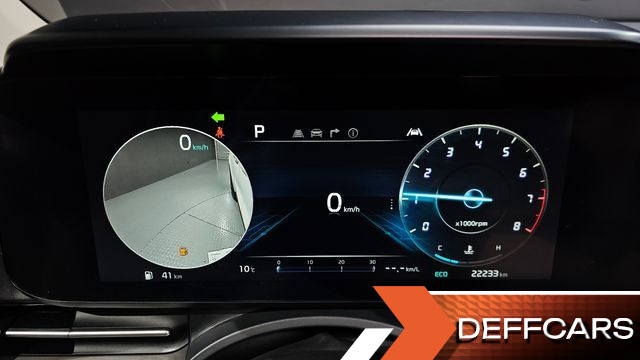 Kia CARNIVAL Gasoline 7-Seater Signature купить на сайте DeffCars